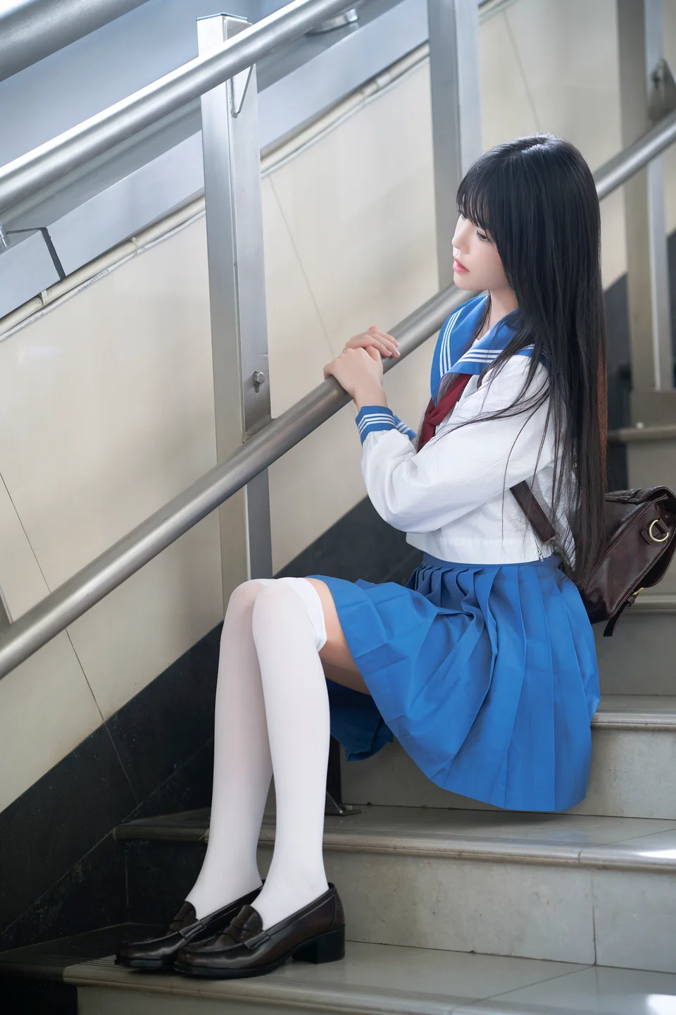 桜桃喵 - 地铁JK [33P-304MB] tg@simisebaisi 【丝足阁】004.webp